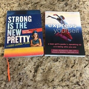 Book bundle for teen girls